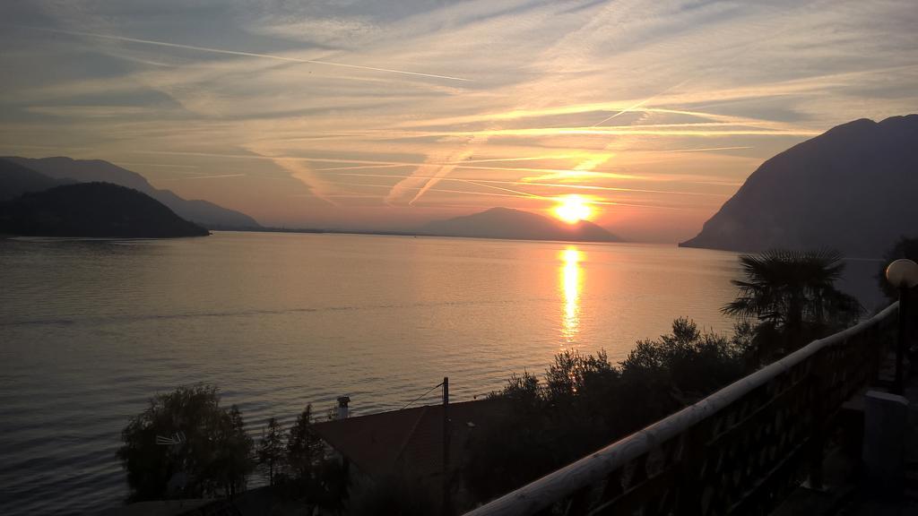 Apartament Residenza Borgo Antico Monte Isola Zewnętrze zdjęcie