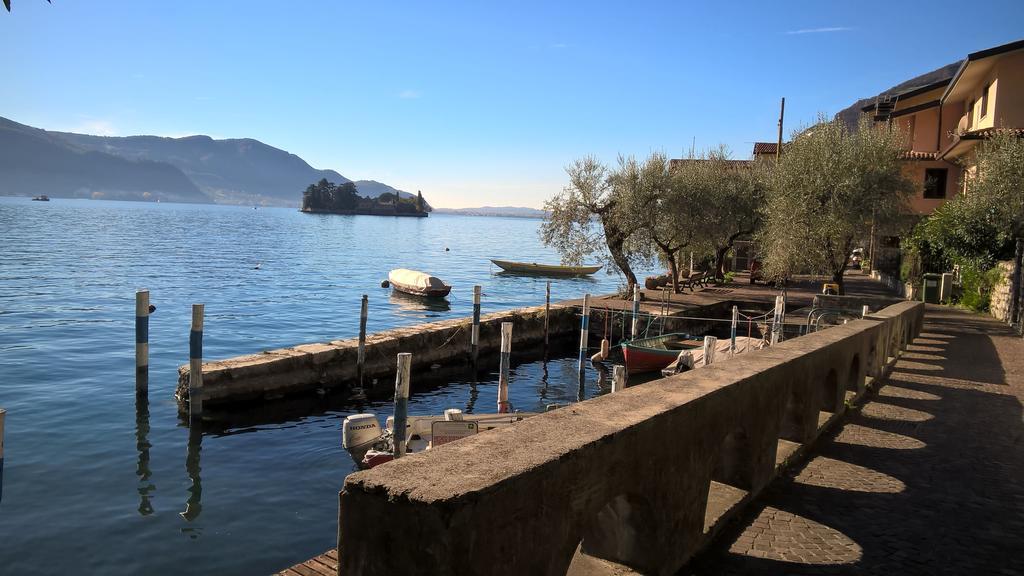 Apartament Residenza Borgo Antico Monte Isola Zewnętrze zdjęcie